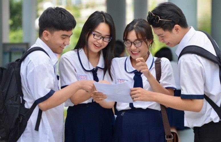 cong-bo-diem-chuan-hoc-ba